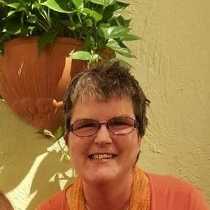 Meet your Posher, Joyce